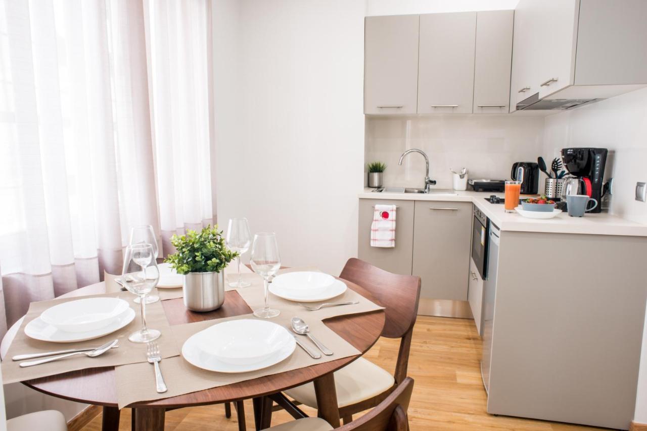 A23 Sunny & Cosy Suite With Balcony Near Parthenon アテネ エクステリア 写真